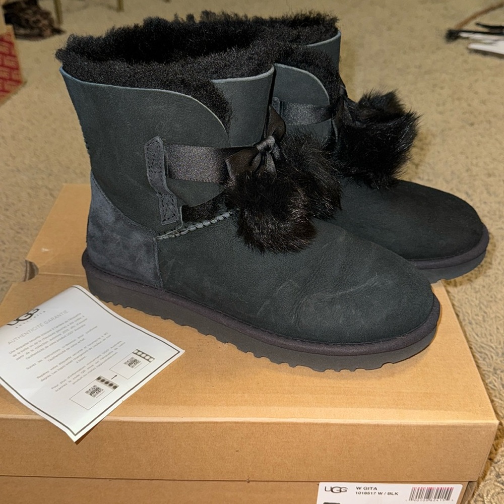 Ugg Gita